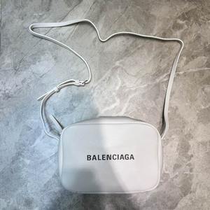 Balenciaga Handbags 527